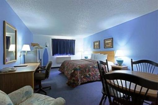 фото отеля Americas Best Value Inn Saint Joseph (Missouri)