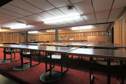 фото отеля Americas Best Value Inn & Suites Detroit Lakes