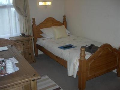 фото отеля The Lodge Swindon