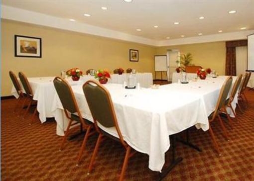 фото отеля Comfort Suites Independence