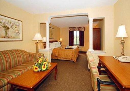 фото отеля Comfort Suites Biddeford