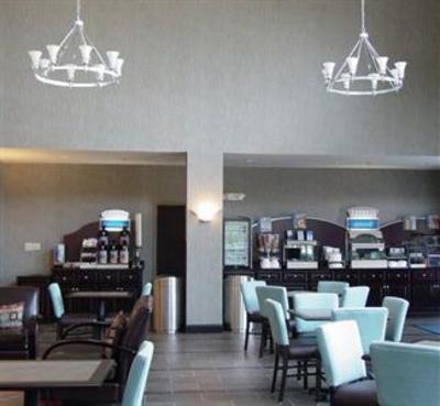 фото отеля Holiday Inn Express & Suites Rockingham West