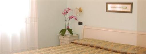 фото отеля Hotel Aquila Castelfranco Emilia