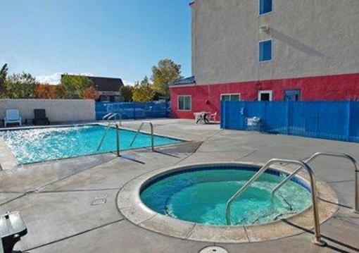 фото отеля Comfort Suites Victorville