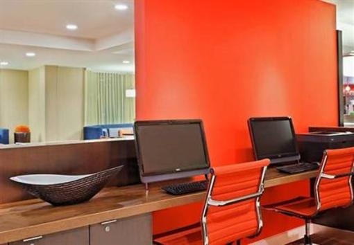 фото отеля Courtyard by Marriott Knoxville Cedar Bluff