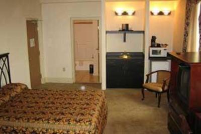 фото отеля Tazewell Hotel and Suites