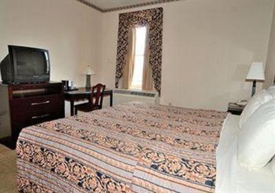 фото отеля Tazewell Hotel and Suites