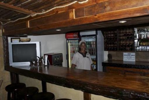 фото отеля Ezulwini Game Lodge