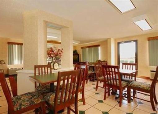 фото отеля Quality Inn & Suites Macon