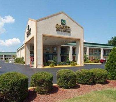 фото отеля Quality Inn & Suites Macon
