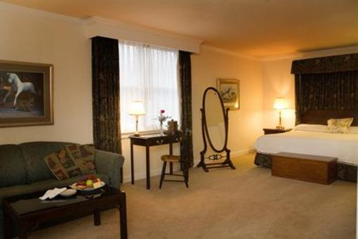 фото отеля Harraseeket Inn