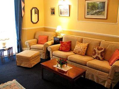 фото отеля Melba House Torquay
