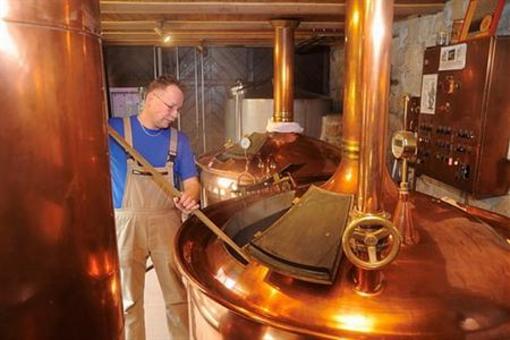 фото отеля Brauhaus Zum Löwen Muhlhausen