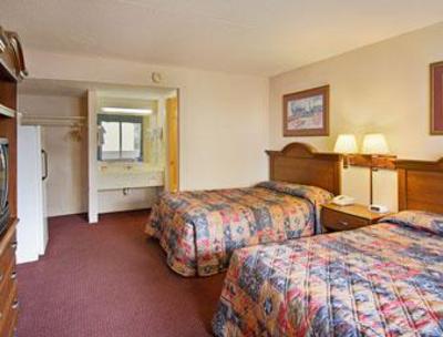 фото отеля Days Inn Beach Front