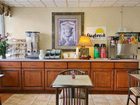 фото отеля Days Inn Beach Front