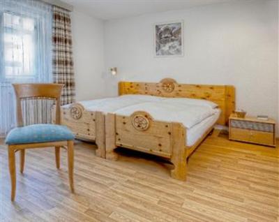 фото отеля Hotel Primavera Zermatt