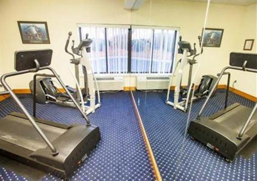 фото отеля Fairfield Inn & Suites Hanes Mall Winston Salem