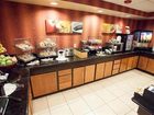 фото отеля Fairfield Inn & Suites Hanes Mall Winston Salem