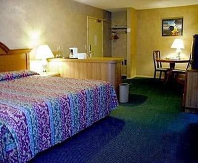 фото отеля Garden Suites Inn Bakersfield