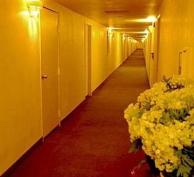 фото отеля Garden Suites Inn Bakersfield