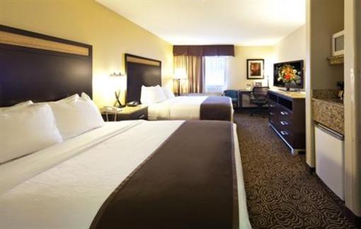 фото отеля BEST WESTERN Inn and Suites of Castle Rock