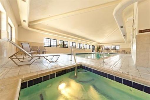 фото отеля BEST WESTERN Inn and Suites of Castle Rock
