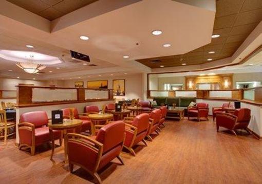 фото отеля Clarion Hotel Airport Portland (Maine)