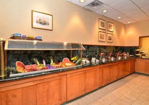 фото отеля Clarion Hotel Airport Portland (Maine)