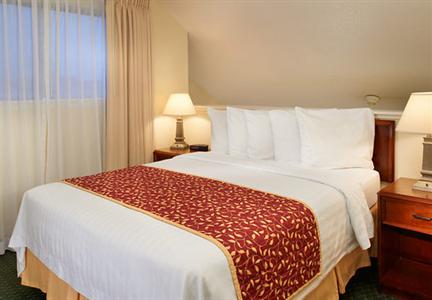 фото отеля Residence Inn Chicago Lombard