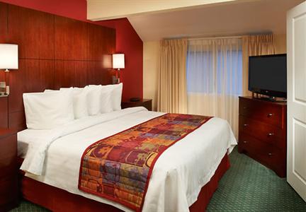 фото отеля Residence Inn Chicago Lombard