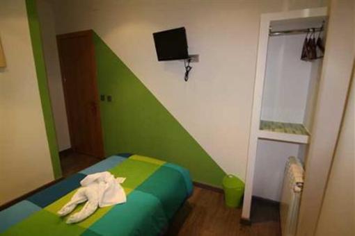 фото отеля Hostal Abril Madrid