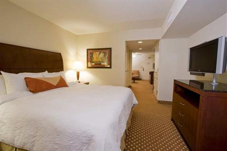 фото отеля Hilton Garden Inn Savannah Midtown