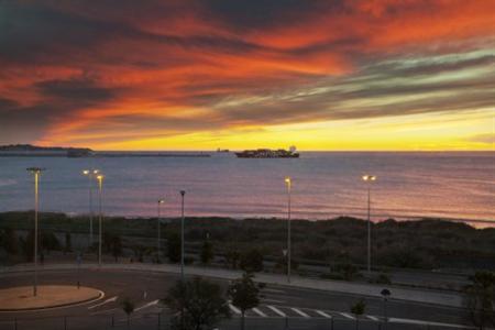 фото отеля Holiday Inn Express Alicante