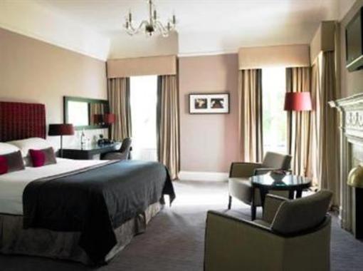 фото отеля Hartsfield Manor Hotel Betchworth