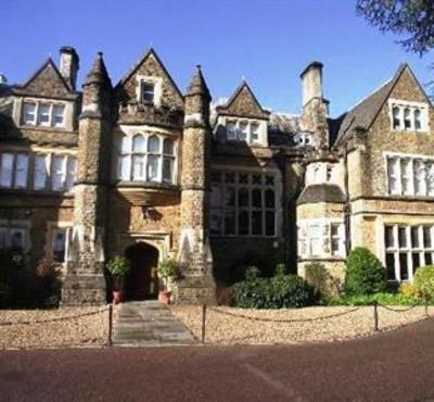 фото отеля Hartsfield Manor Hotel Betchworth