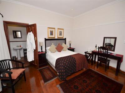 фото отеля Hide Away Guest House