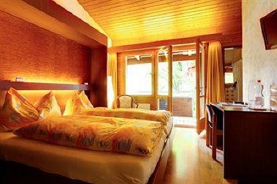 фото отеля Jungfrau Hotel