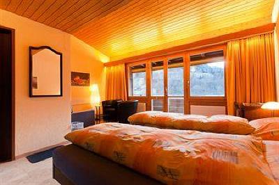 фото отеля Jungfrau Hotel