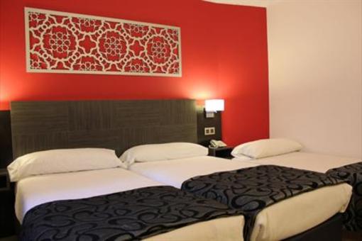 фото отеля Venecia Hotel Seville (Spain)