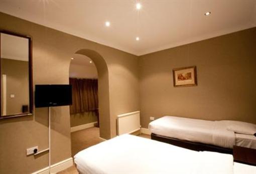 фото отеля Newham Hotel
