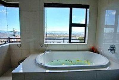 фото отеля Star Holiday Apartments Cape Town