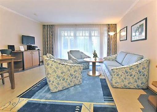 фото отеля Hotel Dünenpark Binz