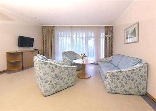 фото отеля Hotel Dünenpark Binz