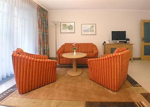 фото отеля Hotel Dünenpark Binz