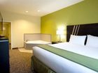 фото отеля Holiday Inn Express Hotel & Suites Clemson - Univ Area