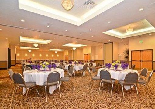 фото отеля Comfort Suites Ogden