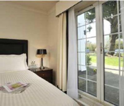 фото отеля Yeovil Court Hotel