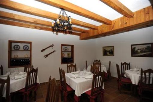 фото отеля Hostal El Capi