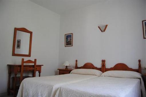 фото отеля Hostal El Capi