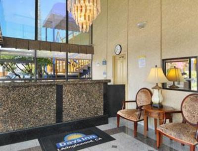 фото отеля Days Inn Airport Center Los Angeles